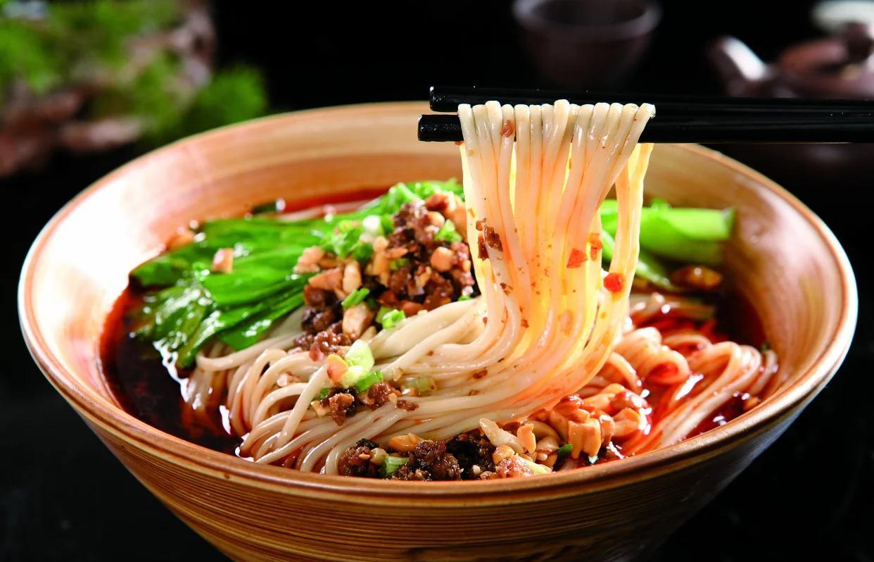 想开个面馆去哪学？掌握核心技术很关键，避坑指南看这一篇！