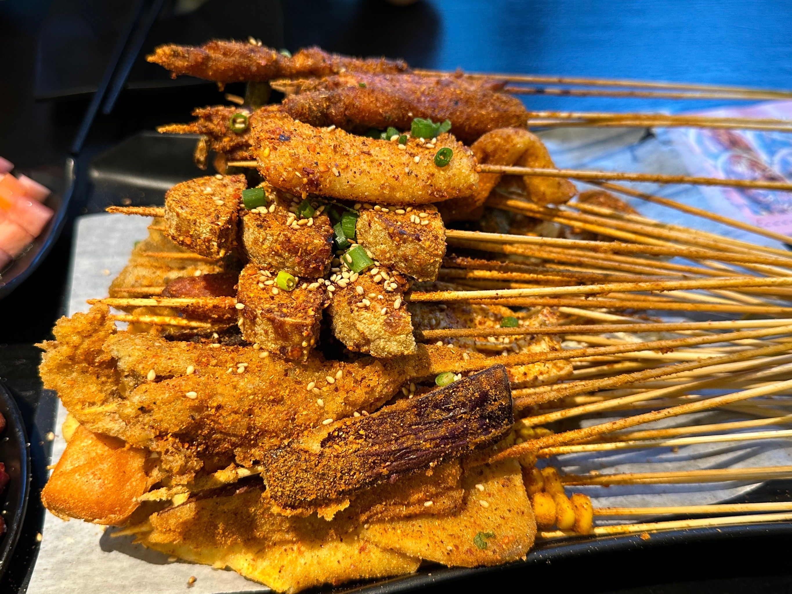 摆摊小吃培训班怎么选？学费划算吗，普通人入门究竟难不难！