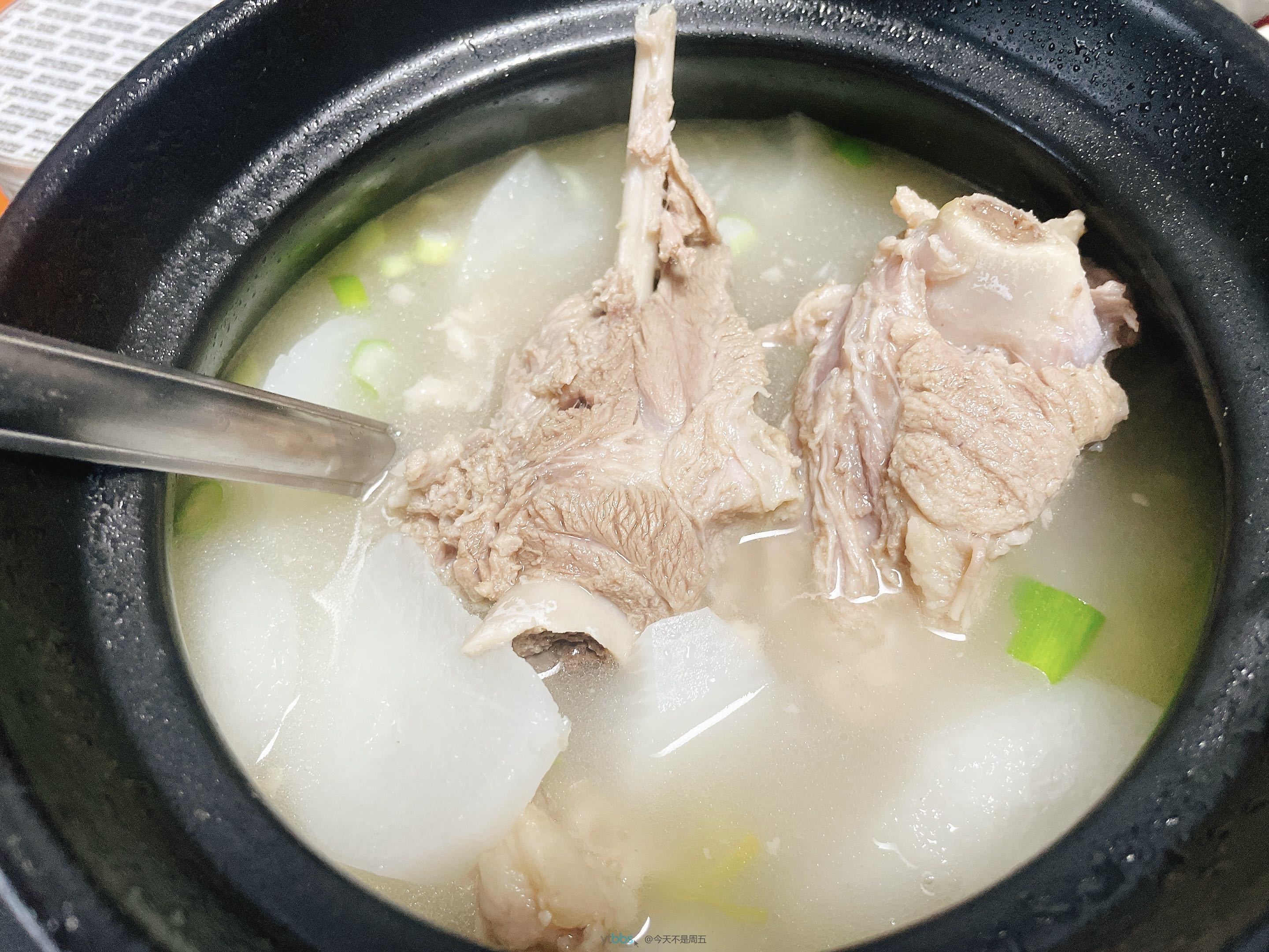 15元一碗羊汤的利润到底在哪？算清门道后，才知道能不能长期干