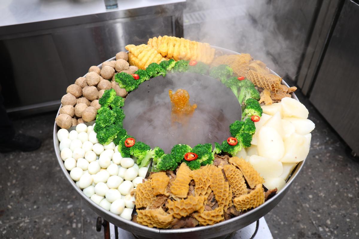 别被喷泉牛杂的噱头骗了,想留住客,这几个细节才是硬道理