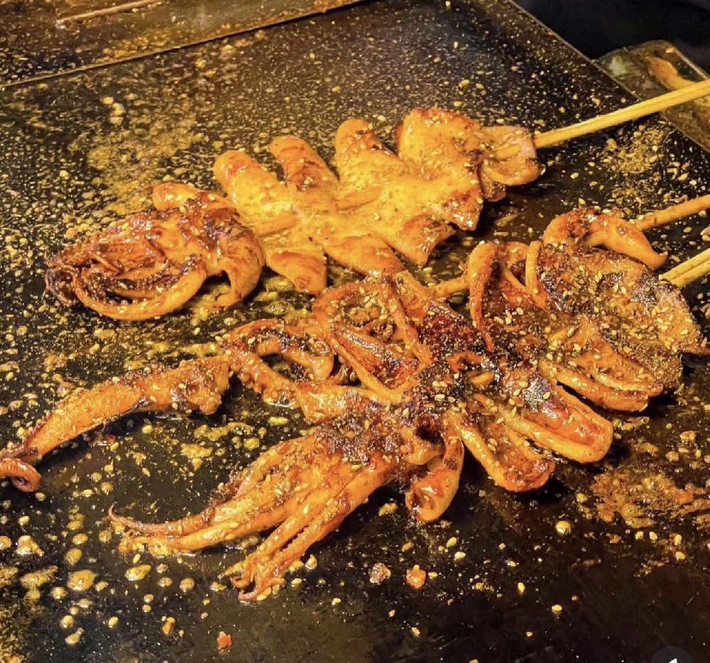 铁板鱿鱼哪里可以学？路边摊看着简单，真上手才知道门道有多深！