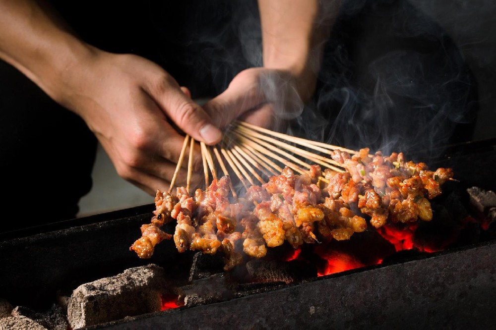 哪里学烧烤最正宗？真正决定烧烤味道的不是配方，而是这套完整技术逻辑