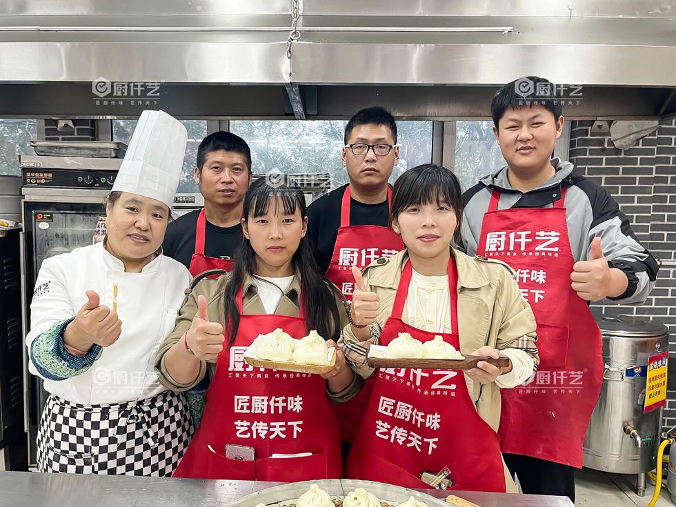 早餐包子铺加盟哪家好？想做早餐包子生意的人，先看清加盟和学技术的差别