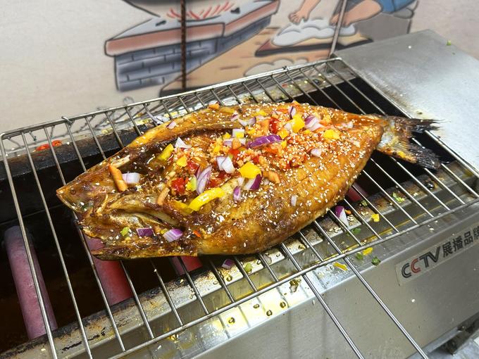 青岛学烤鱼开店：零基础 3-7 天出师，1-2 人可干