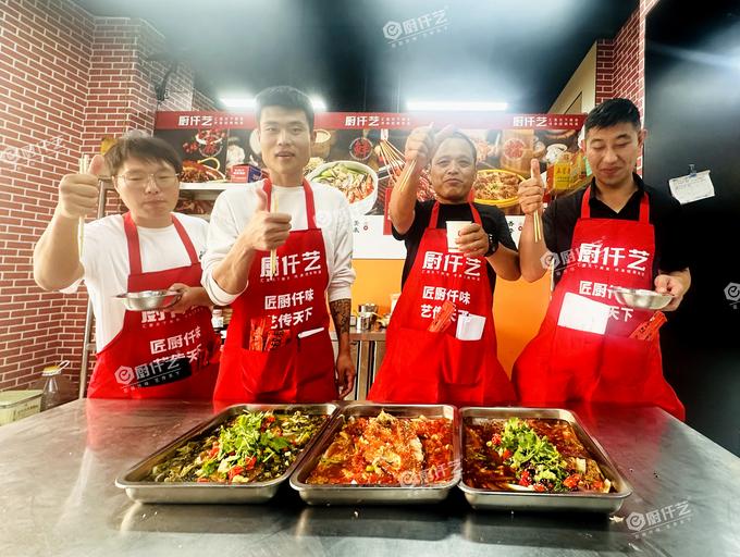 滨州哪里可以学烤鱼？培训机构怎么选？三种渠道的优劣对比