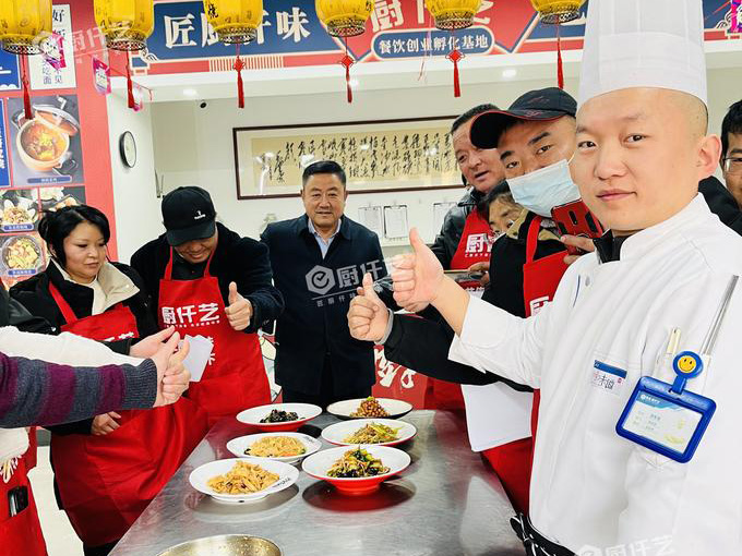 德州凉菜培训去哪学？零基础能学会吗？学完多久能开业？