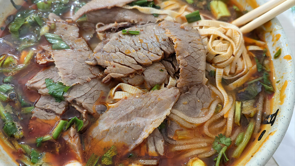 菏泽哪里可以学牛肉汤?牛肉汤在菏泽能竞争过羊肉汤吗?