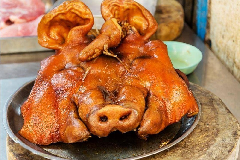 卤猪头肉怎么卤？厨仟艺从处理到出锅，一步步给你讲清
