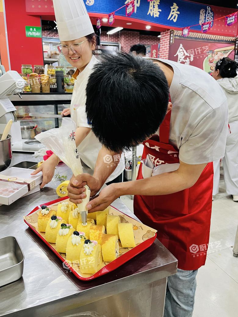 云朵绵软·戚风蛋糕