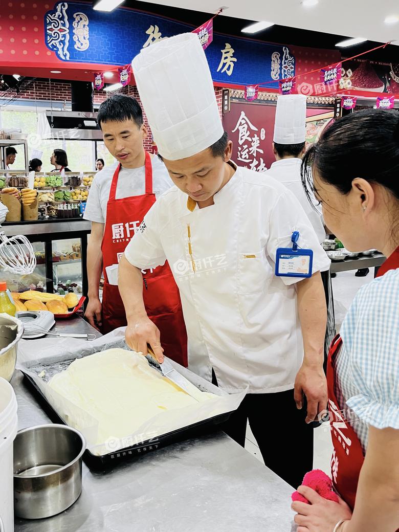 云朵绵软·戚风蛋糕