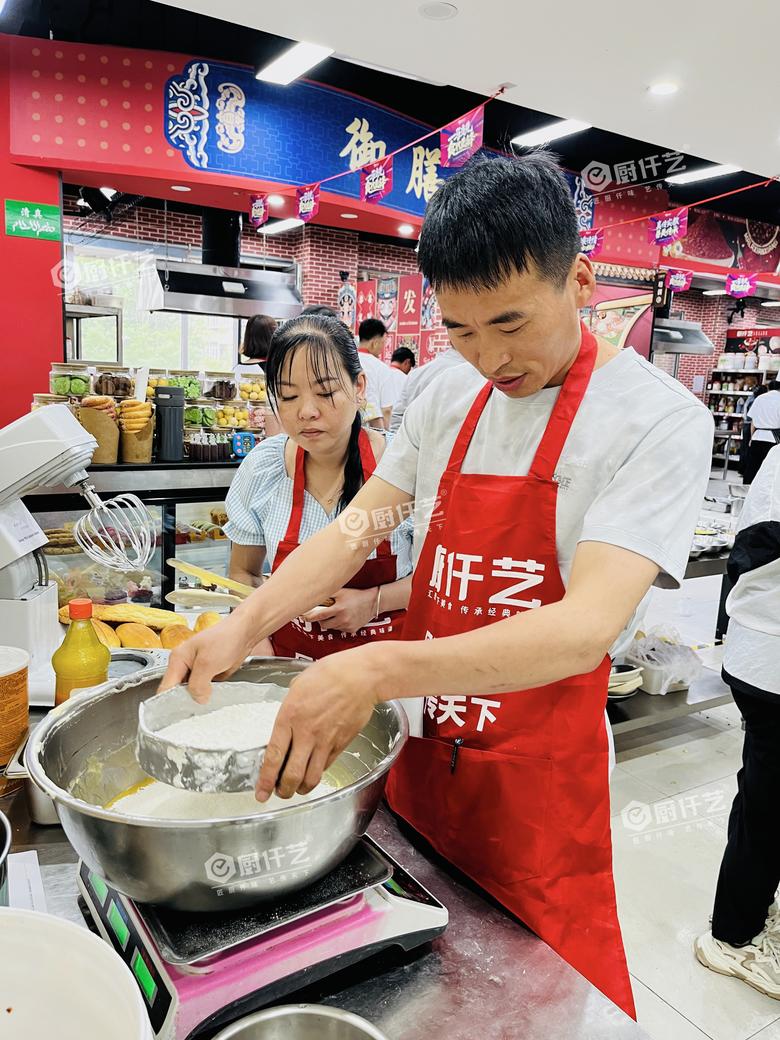 云朵绵软·戚风蛋糕