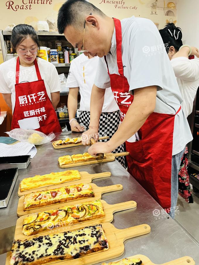 ✨今日份推荐——无边披萨