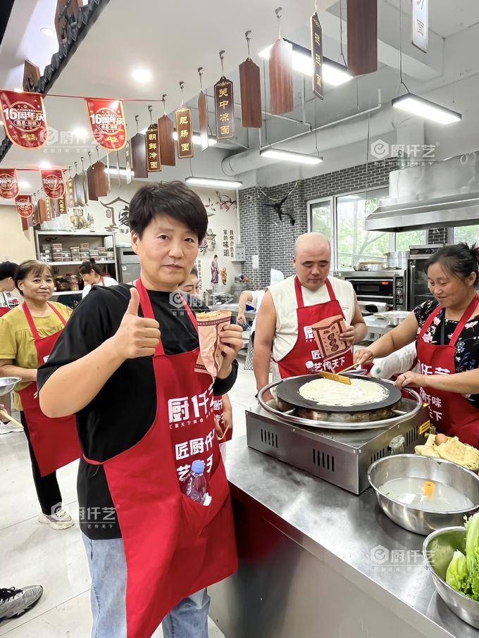 煎饼果子面糊配方比例是多少?厨仟艺把几种常见配方拆给你看