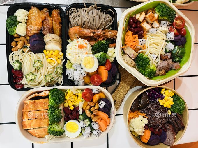 轻盈低负担·轻食简餐