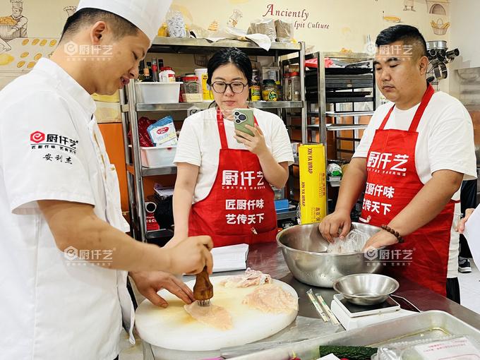 轻盈低负担·轻食简餐