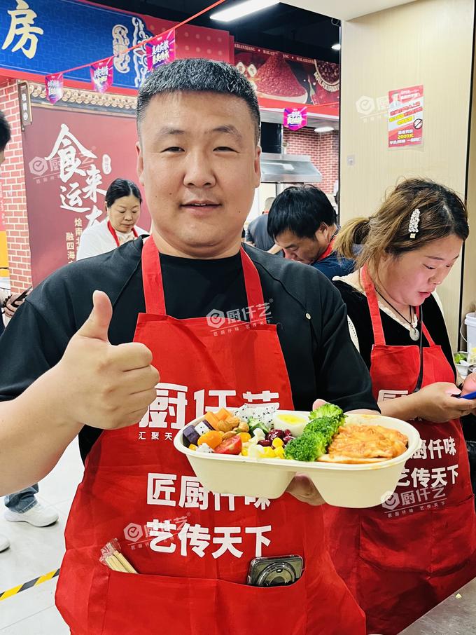 轻盈低负担·轻食简餐
