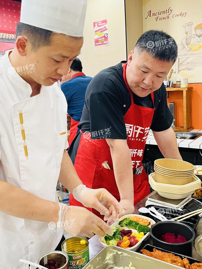 轻盈低负担·轻食简餐