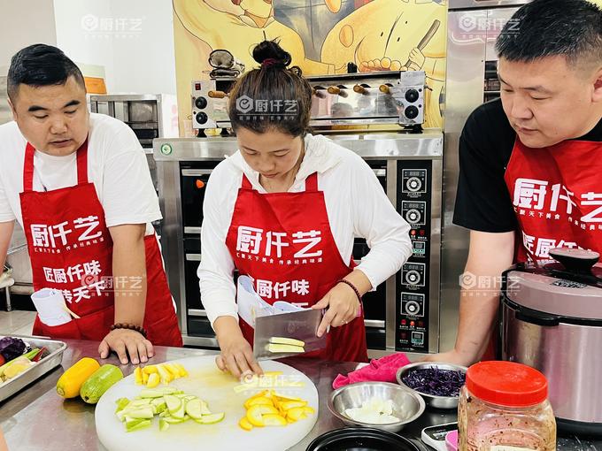 轻盈低负担·轻食简餐