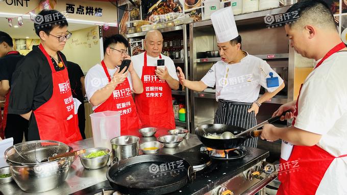 今日份推荐——板烧鱼