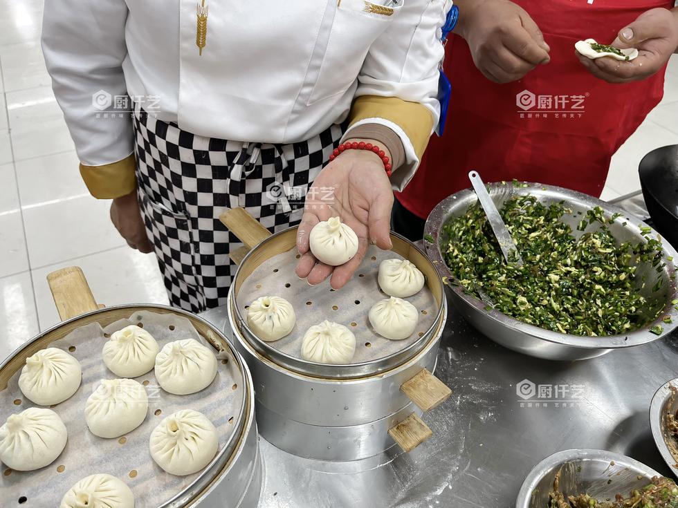 学做小笼包,厨仟艺手把手教你完整配方和流程,零基础也能学会!