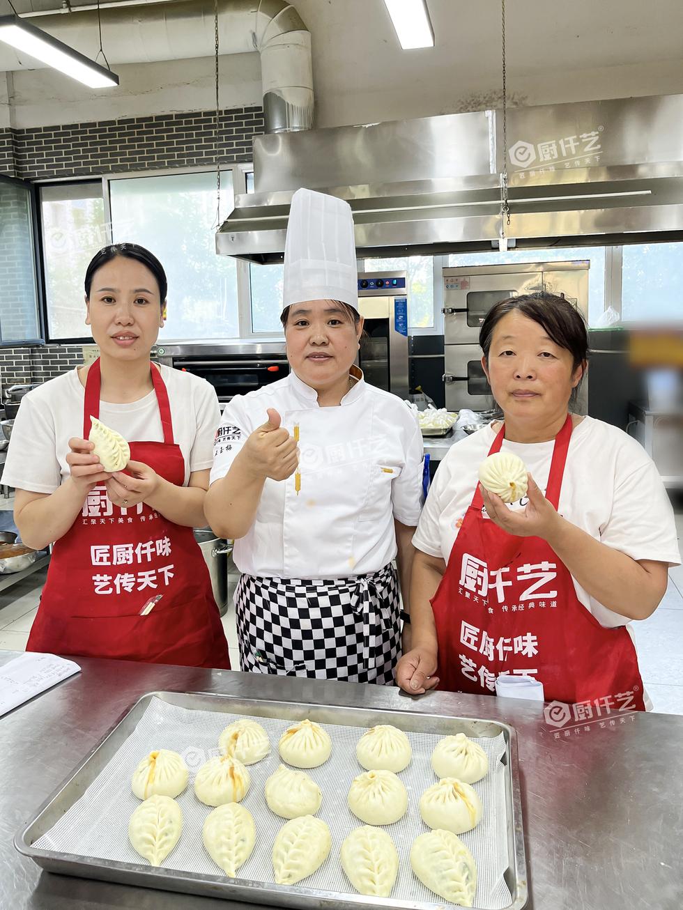 面香馅足·青岛大包