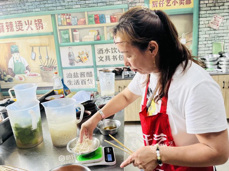 小灶烟火,罐罐生香 - 罐罐米线
