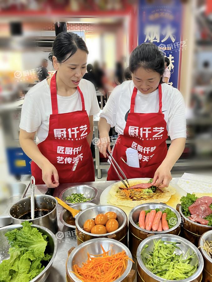 卤肉卷饼